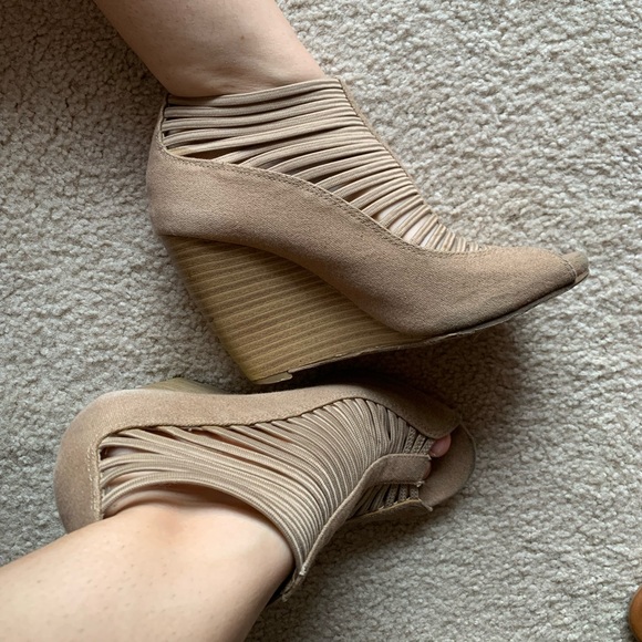 MIA Shoes - MIA tan heels size 7.5